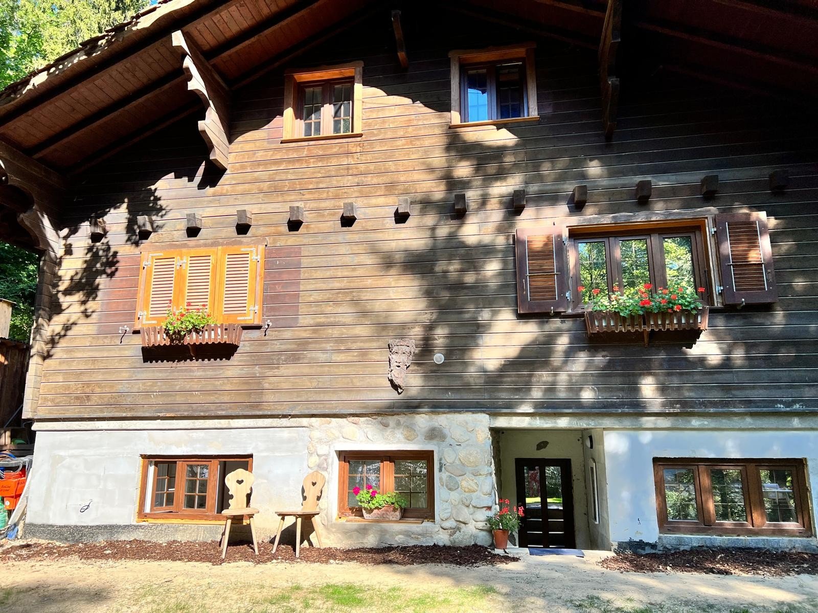 Lausanne -joli chalet rénové proche du centre