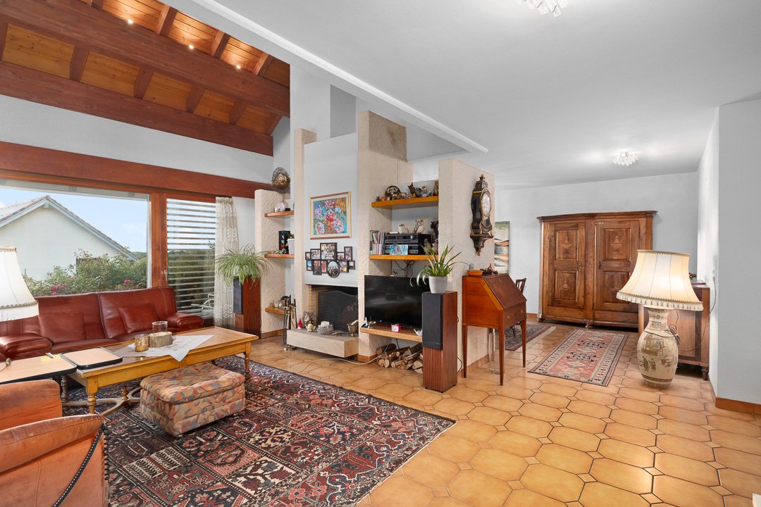  VENDUE .JOUXTENS-MEZERY - Villa individuelle