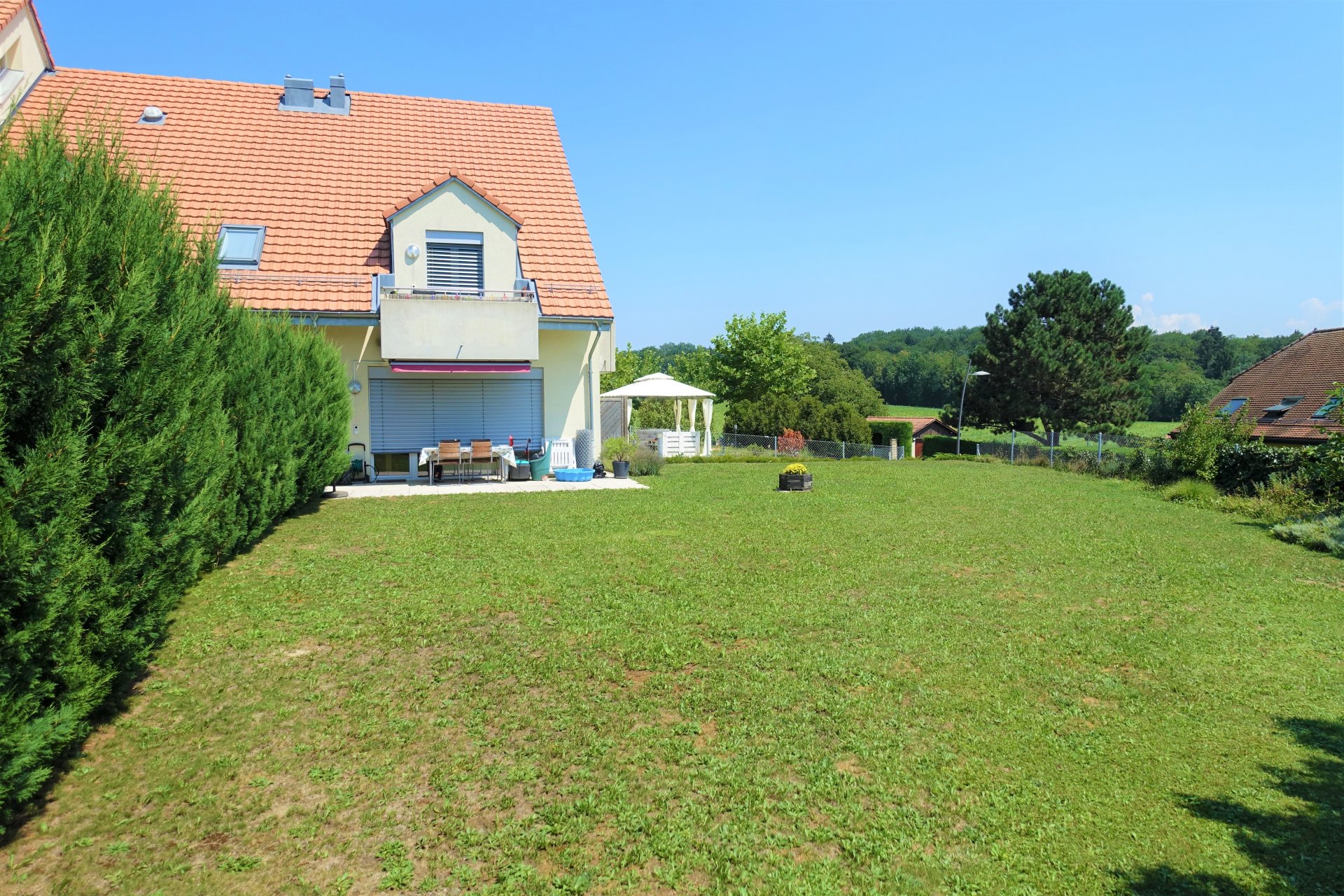 Superbe appartement avec jardin