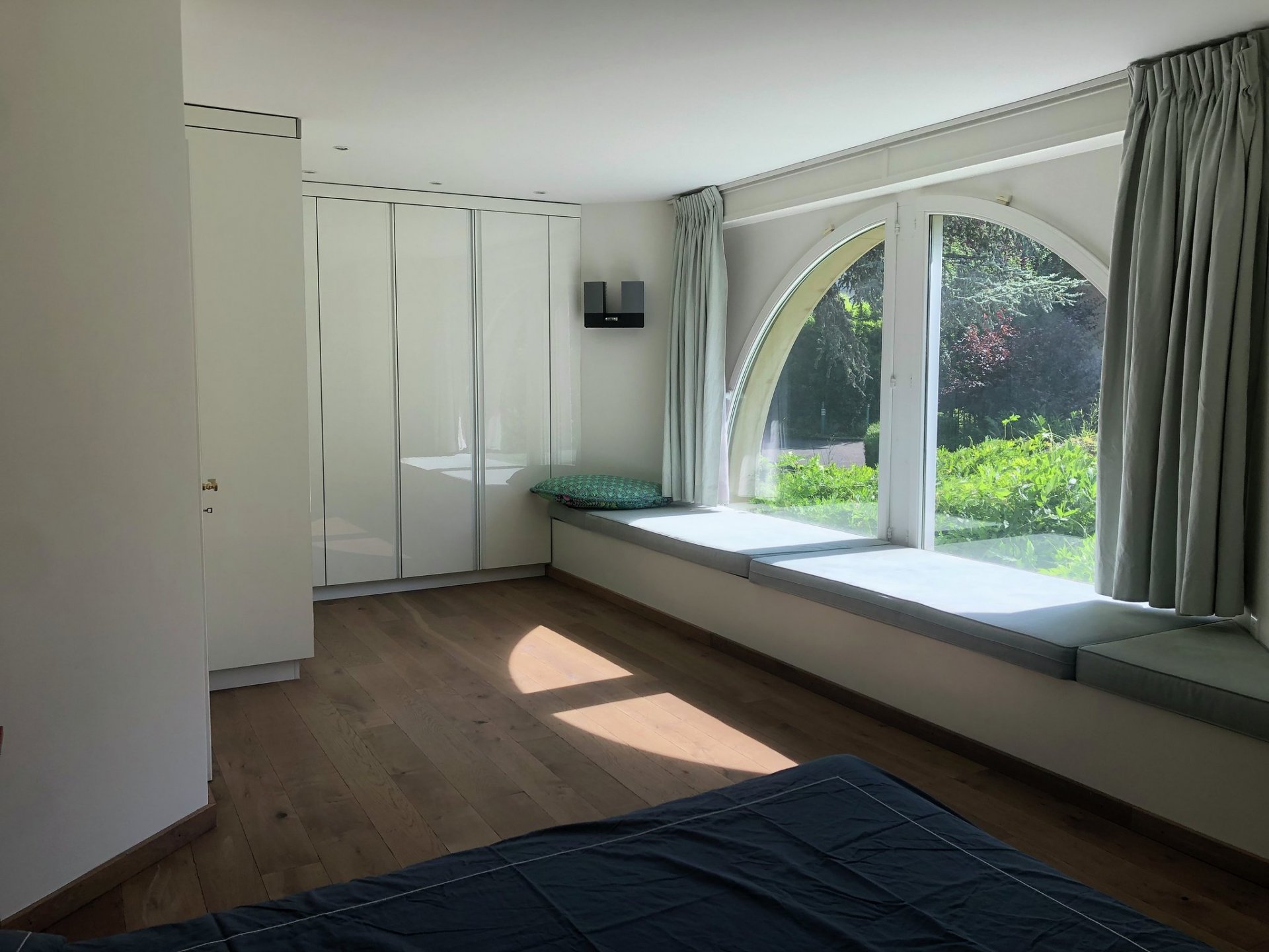 LAUSANNE-CHAILLY espace et lumière 