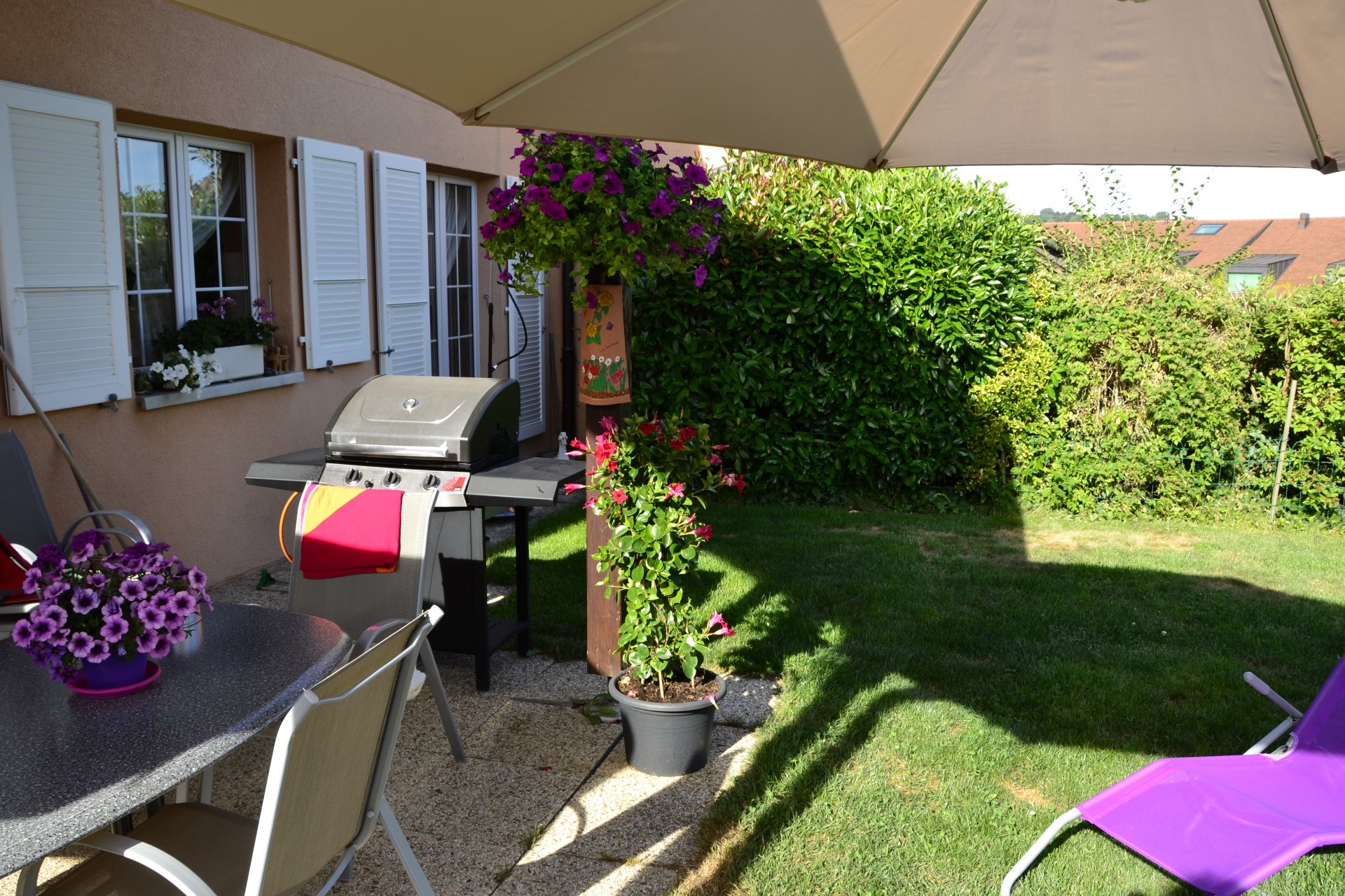 MONT-SUR-LAUSANNE lumineuse villa