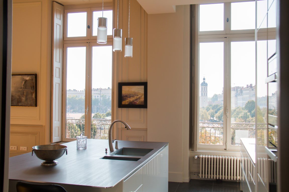 Spectaculaire appartement Place Bellecour - LYON 