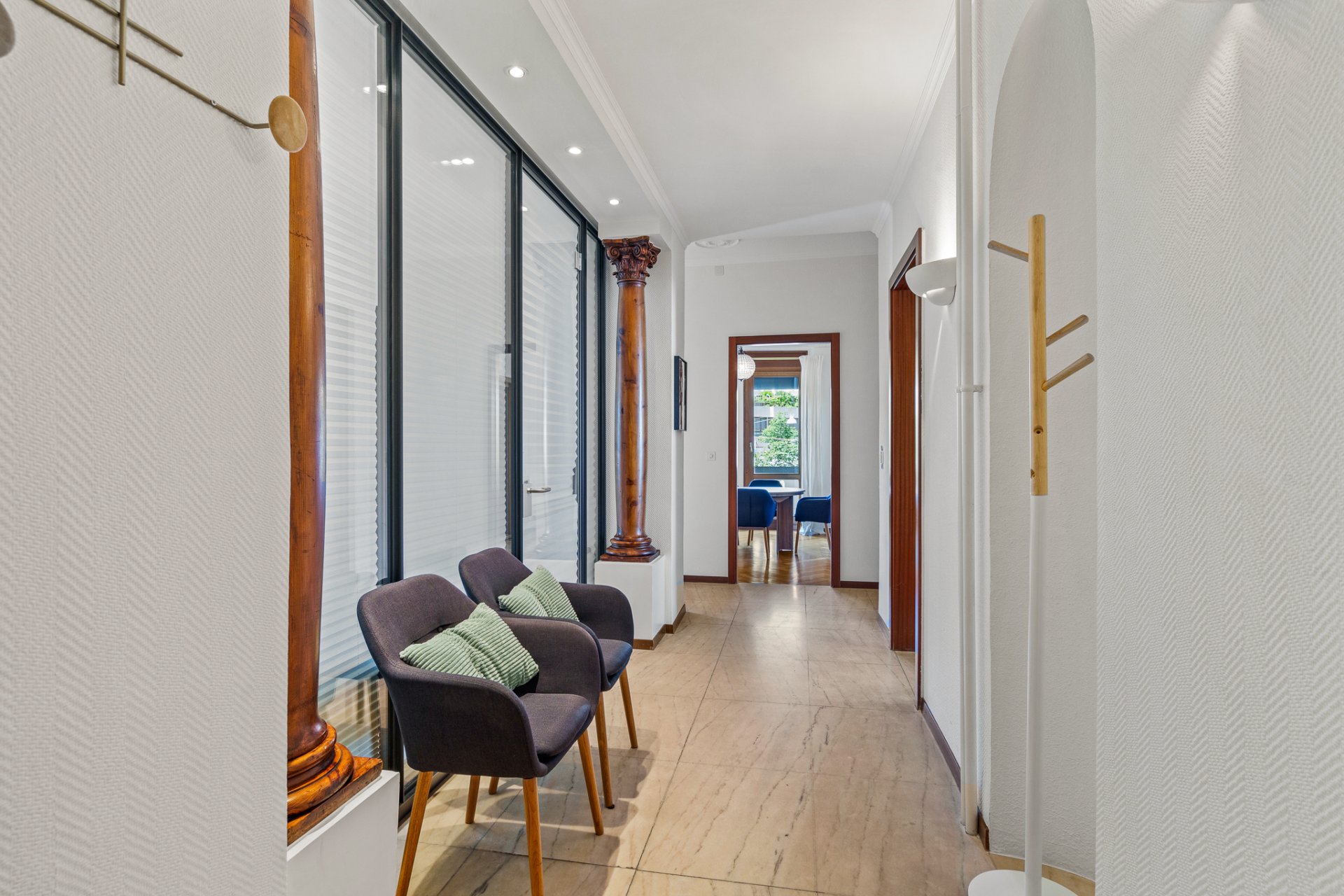 LAUSANNE - sous gare - coup de coeur 