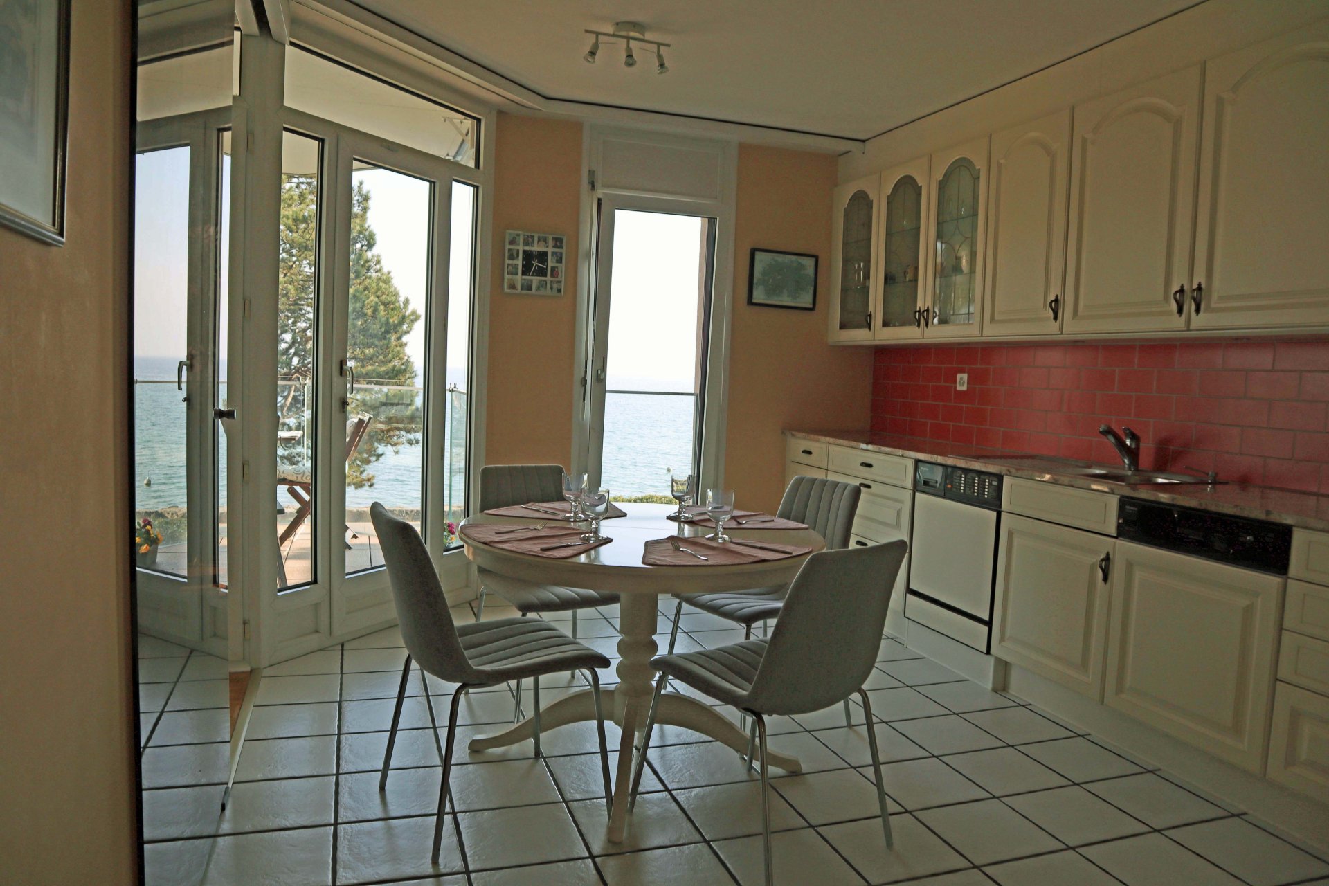 MORGES - Appartement 4.5 pièces pieds dans l'eau 