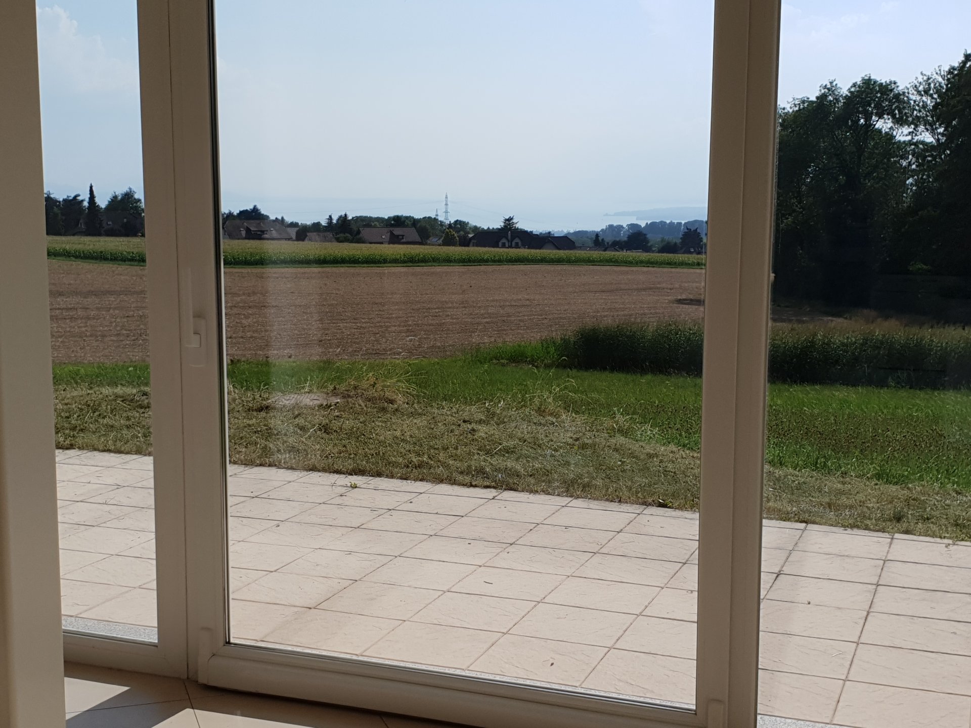 Duplex contemporain avec sa vue 