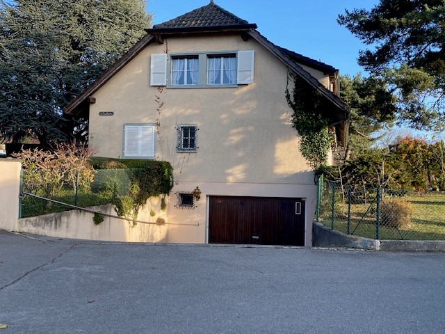 Le Mont-sur-Lausanne, villa familiale à vendre